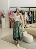 ΠΡΑΣΙΝΗ ΦΟΥΣΤΑ ΛΑΧΟΥΡΙΑ ΔΥΟ ΟΨΕΩΝ, SILK POLYESTER, ΠΕΡΙΜΕΤΡΟΣ ΜΕΣΗΣ ΑΠΟ ΑΚΡΗ ΣΕ ΑΚΡΗ 120